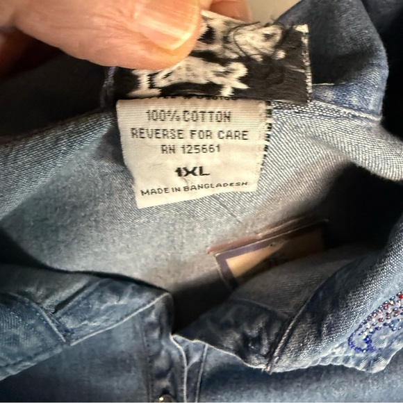 Isaac’s Designs Denim Jacket Embellished Shirt Unique USA Rhinestone Women’s 1XL - Picture 13 of 15